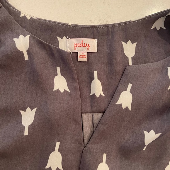 Pixley for Stitchfix sleeveless v-neck blouse- XS - Picture 3 of 4